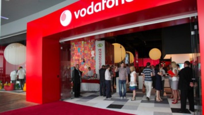 Vodafone face angajări în ţară. Vezi dacă te califici